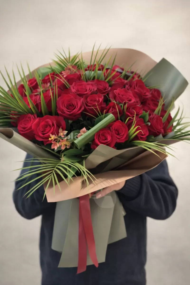35 Kırmızı Gül Buketi