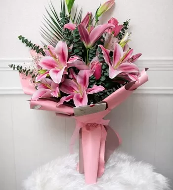 Pembe (Zambak) Lilyum Buketi