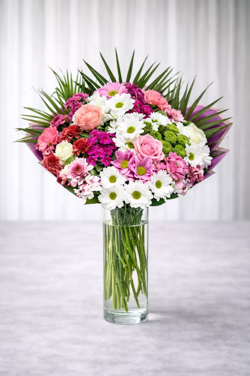 Pastel Garden Premium Cam Vazo Aranjmanı